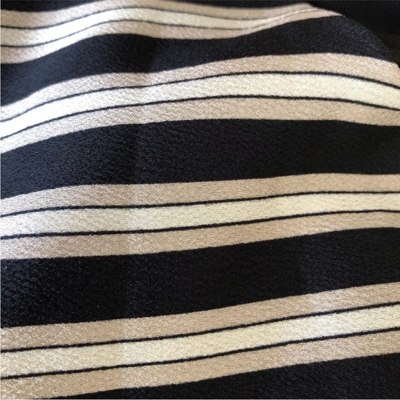 Vince Camuto Faux Wrap Dress Satin Striped Sleeveless Midi Flowy - Picture 7 of 15